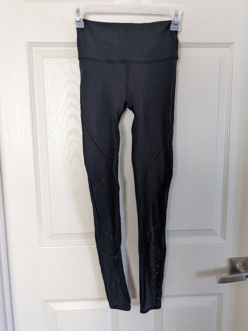 Lululemon Reveal Tight Precision 25" Size 4 Leggings Black